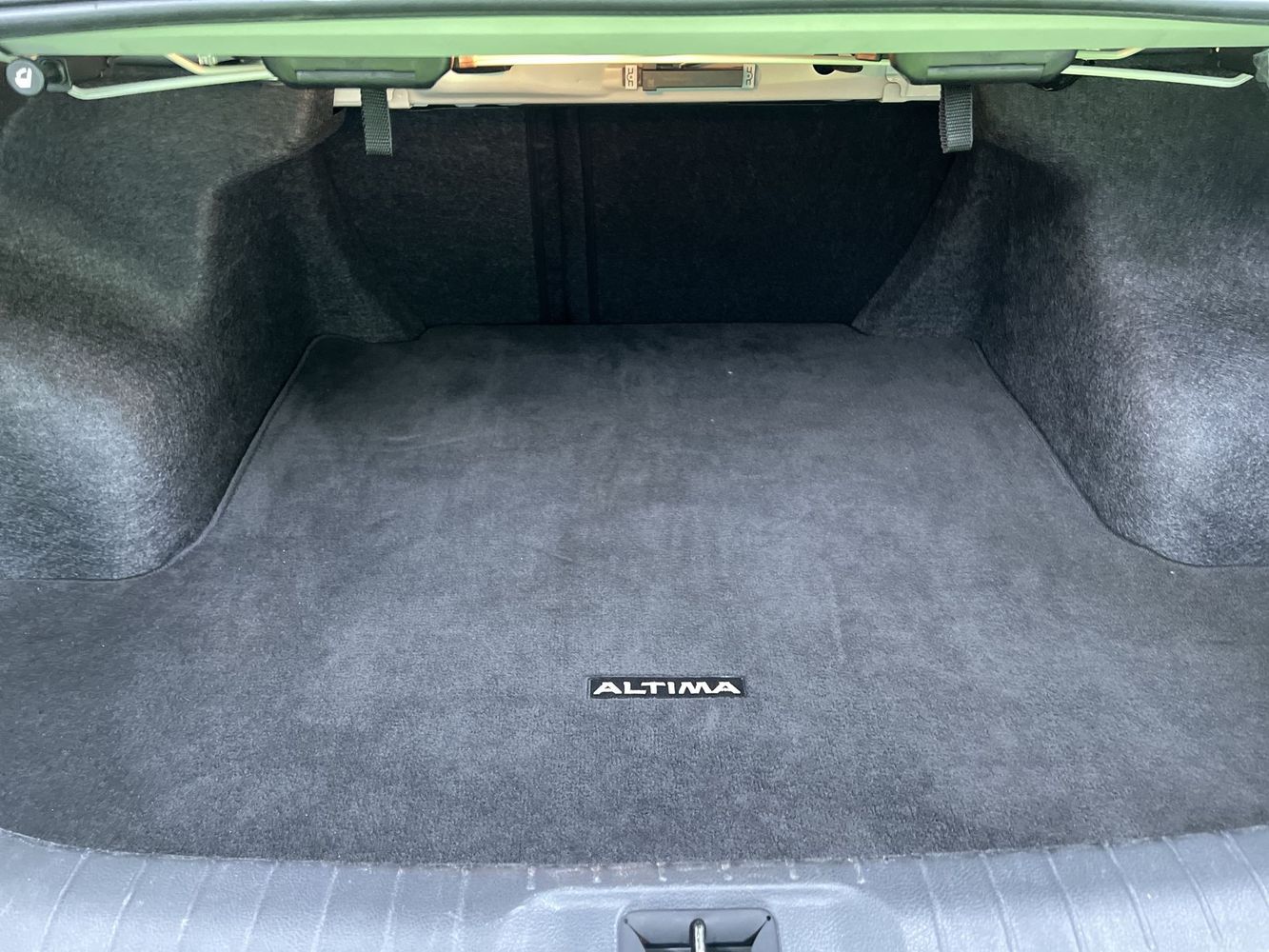 2025 Nissan Altima SV - Photo 26