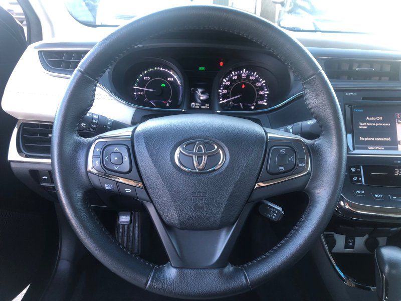 2015 Toyota Avalon Hybrid XLE Touring photo 15