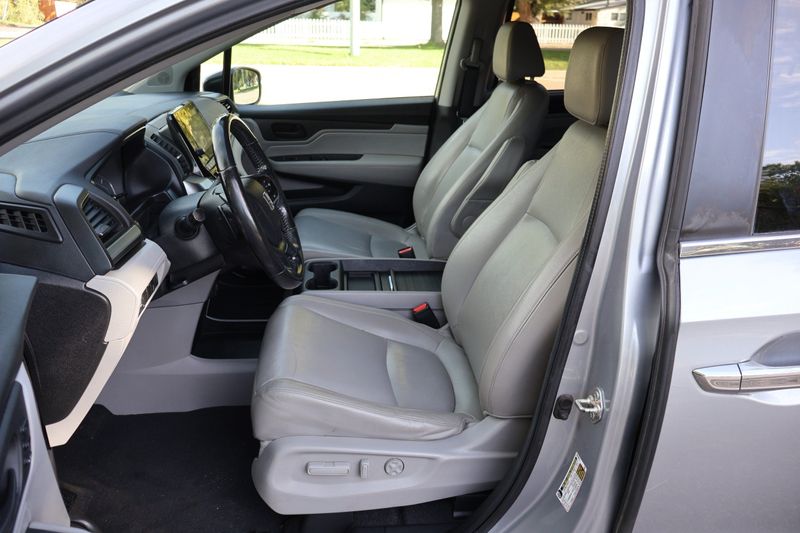 2018 Honda Odyssey EX-L | Victory Motors of Colorado