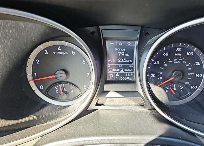 2014 Hyundai Santa Fe GLS photo 5