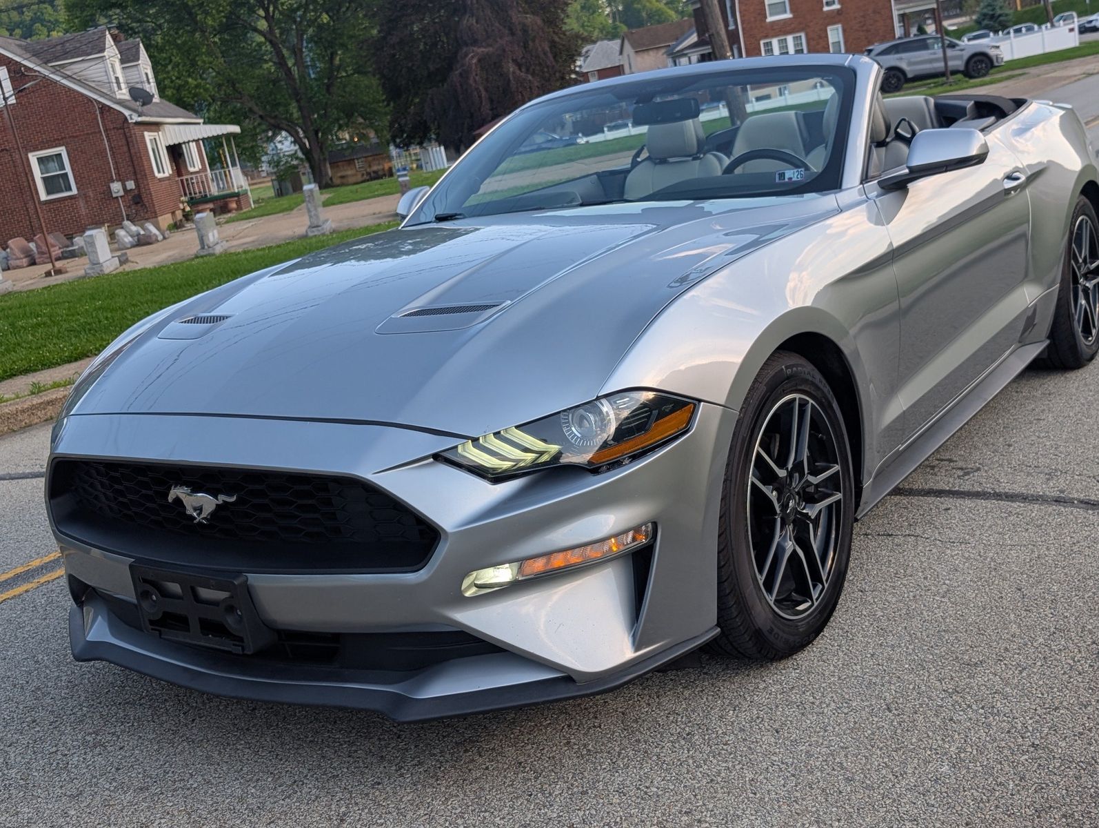 2020 Ford Mustang 19