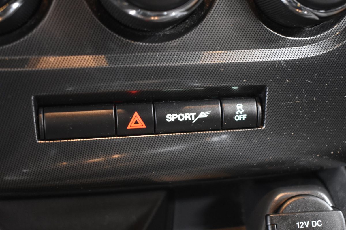 2014 Dodge Challenger SRT8 Core