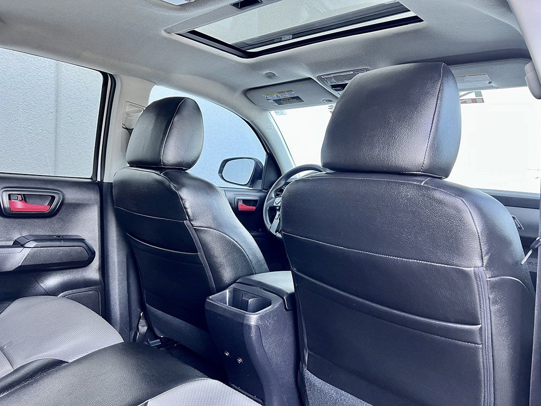 2021 Toyota Tacoma V6 4x4 TRD Off-Road photo 17