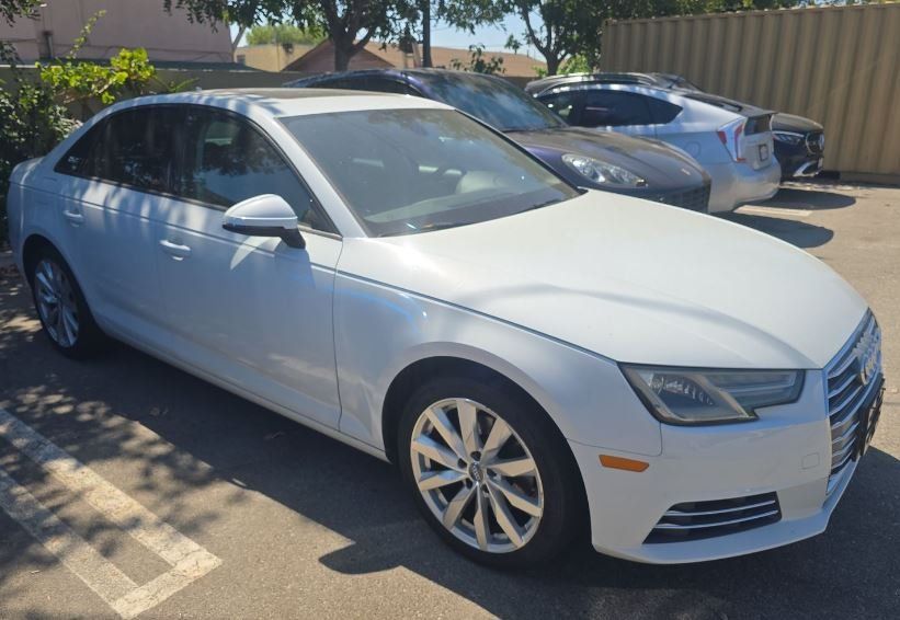 2017 Audi A4 2.0T Ultra Premium photo 3