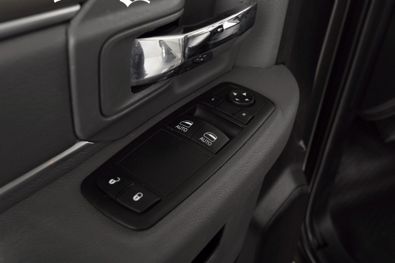 2017 Ram 2500 Tradesman photo 22