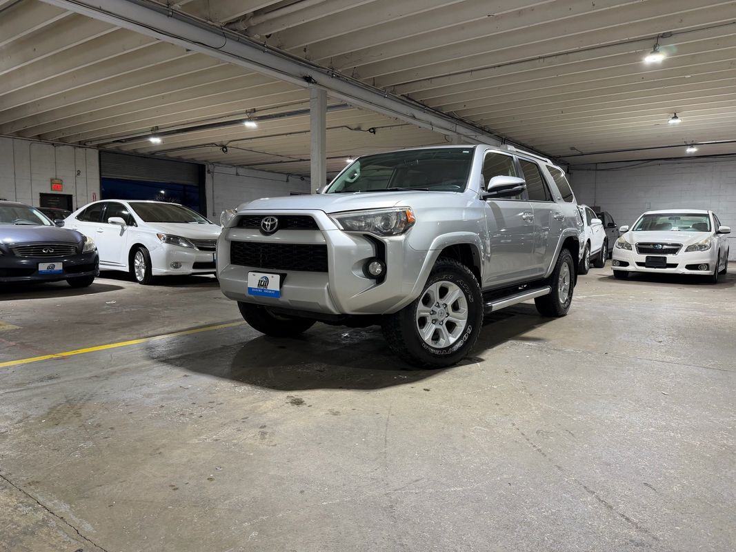 Silver 2016 Toyota 4Runner SR5 4WD SUV / Crossover Four-Wheel Drive 5-Speed Automatic