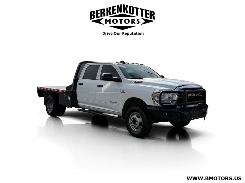 2019 RAM 3500 Chassis Tradesman Crew Cab DRW 4WD