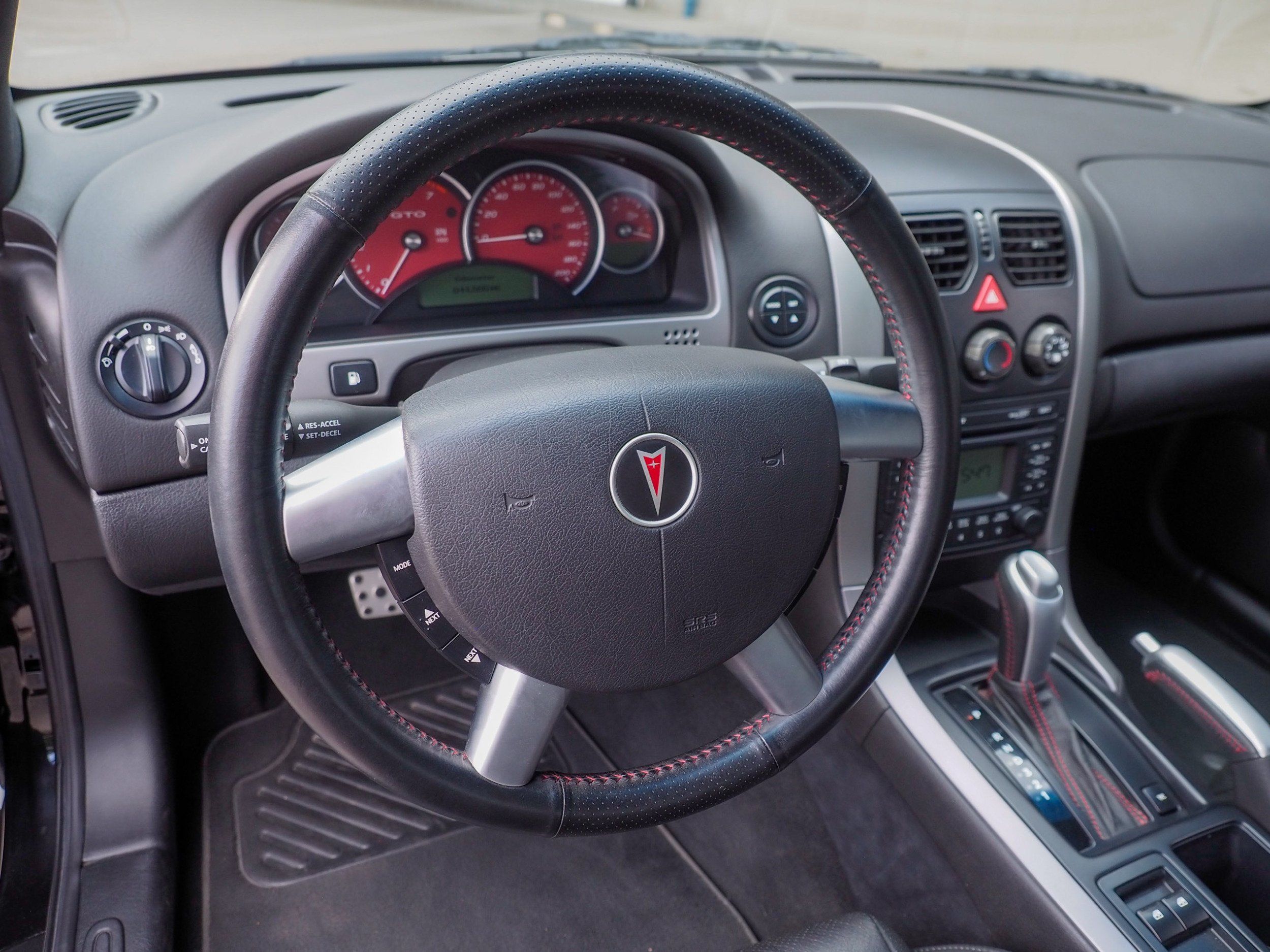 2005 Pontiac GTO Black 