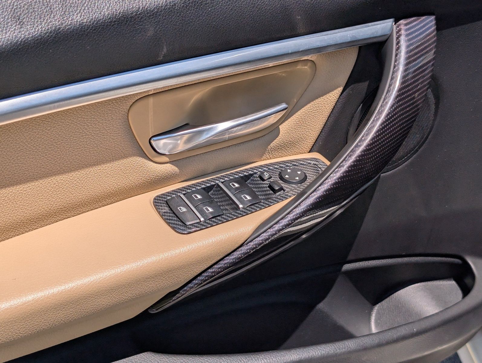2017 BMW 330i 56
