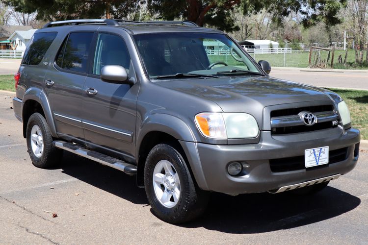 Toyota sequoia 2005