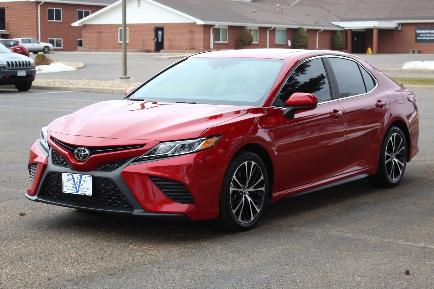 2019 Toyota Camry SE | Victory Motors of Colorado