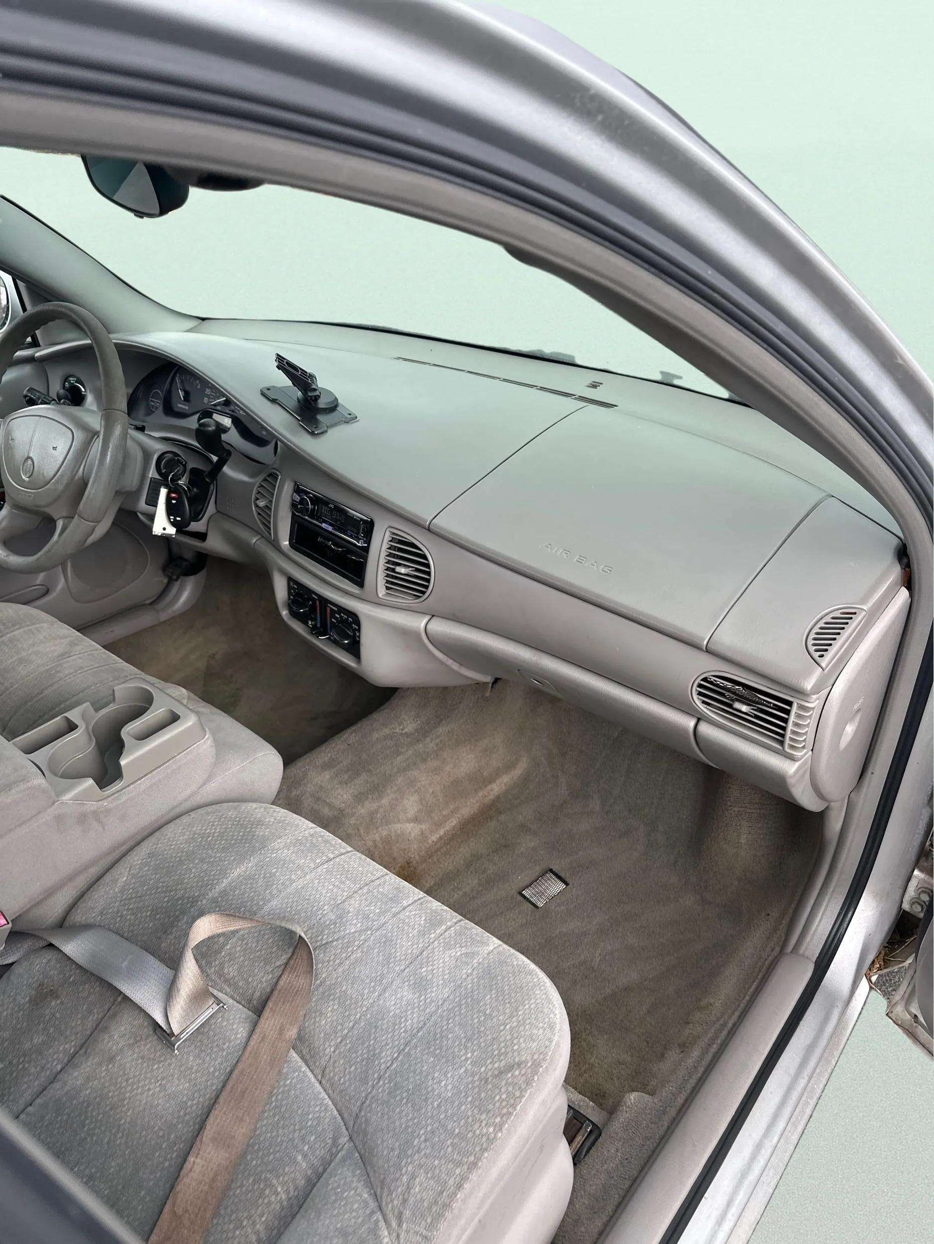 2003 Buick Century Custom - Photo 9
