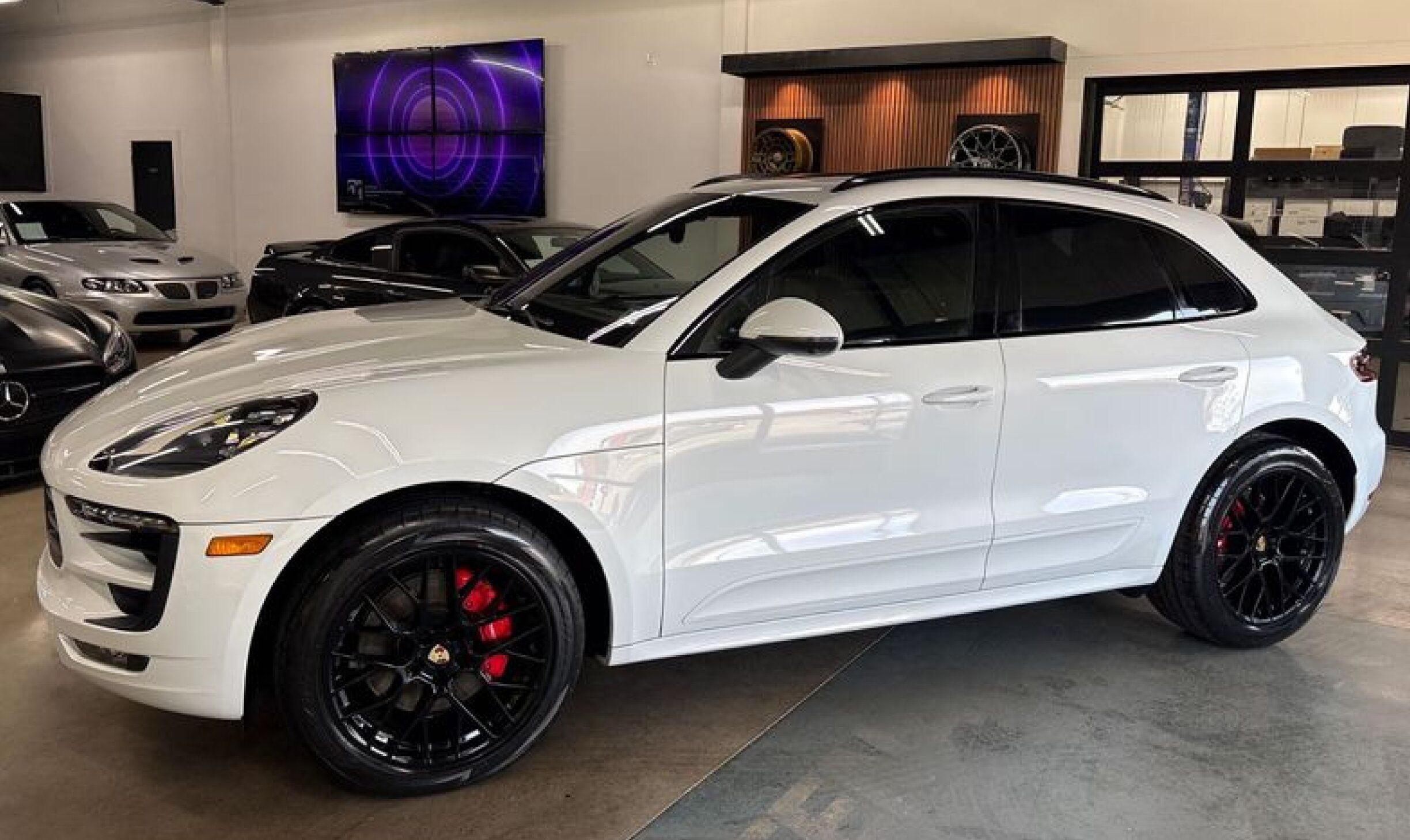 2018 Porsche Macan GTS's photo