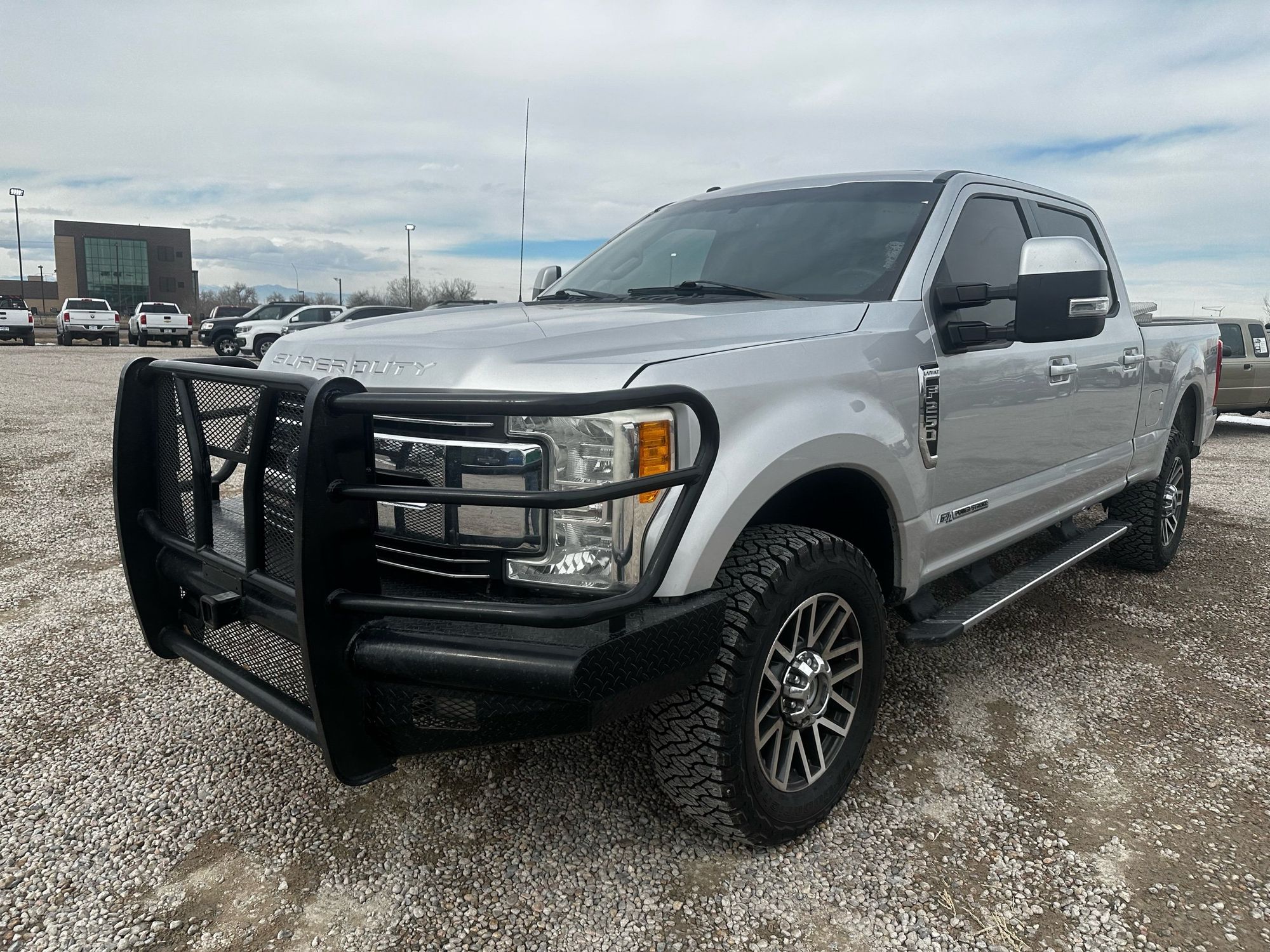 2017 Ford F-250 Lariat photo 4