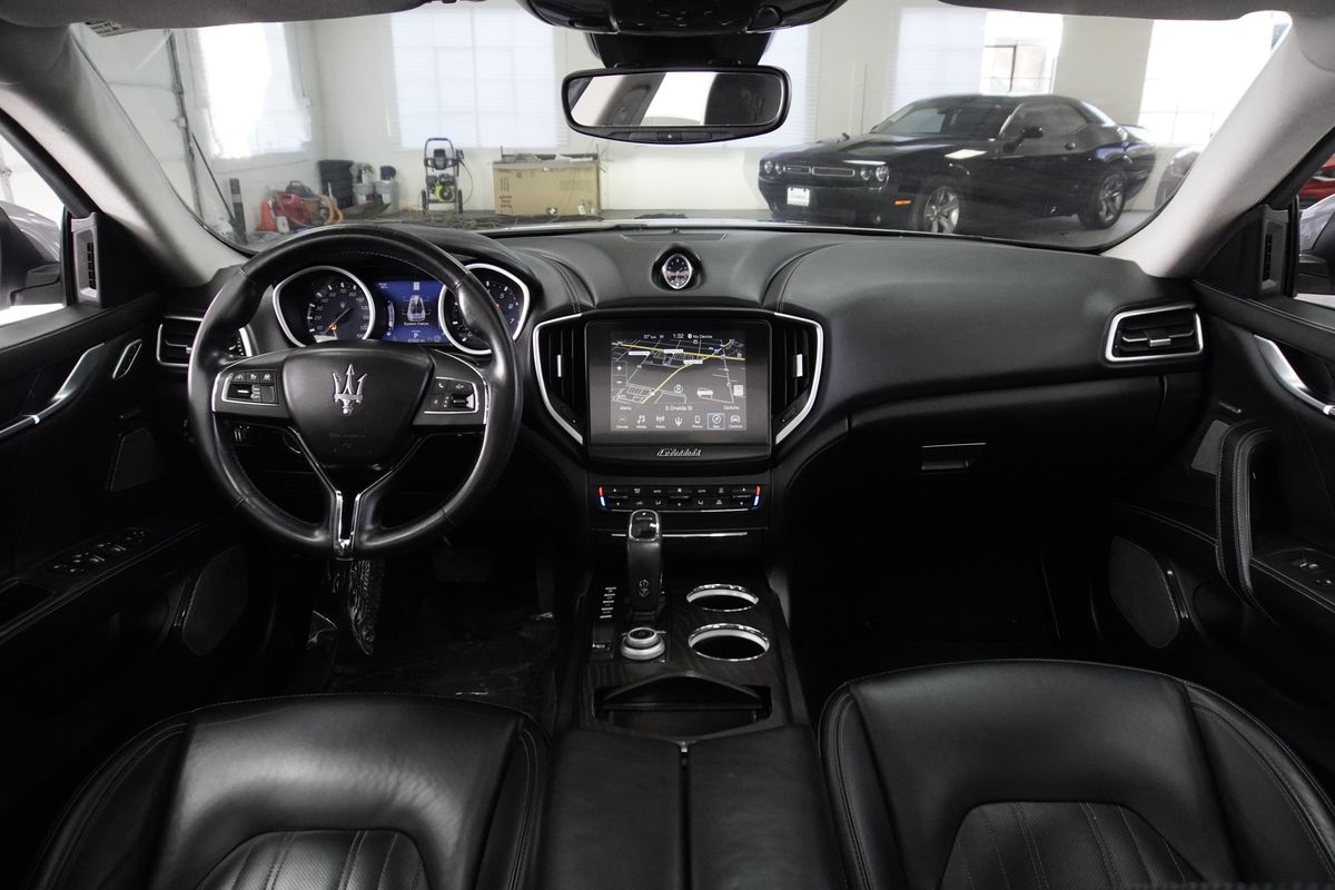 2019 Maserati Ghibli GranLusso