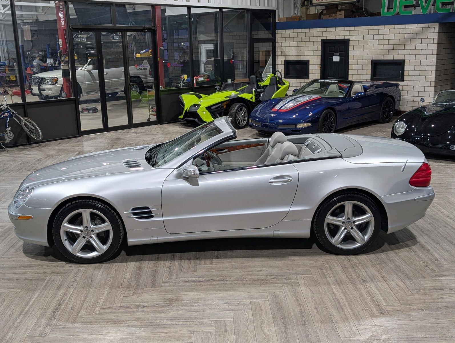 2004 Mercedes-Benz SL 500 40