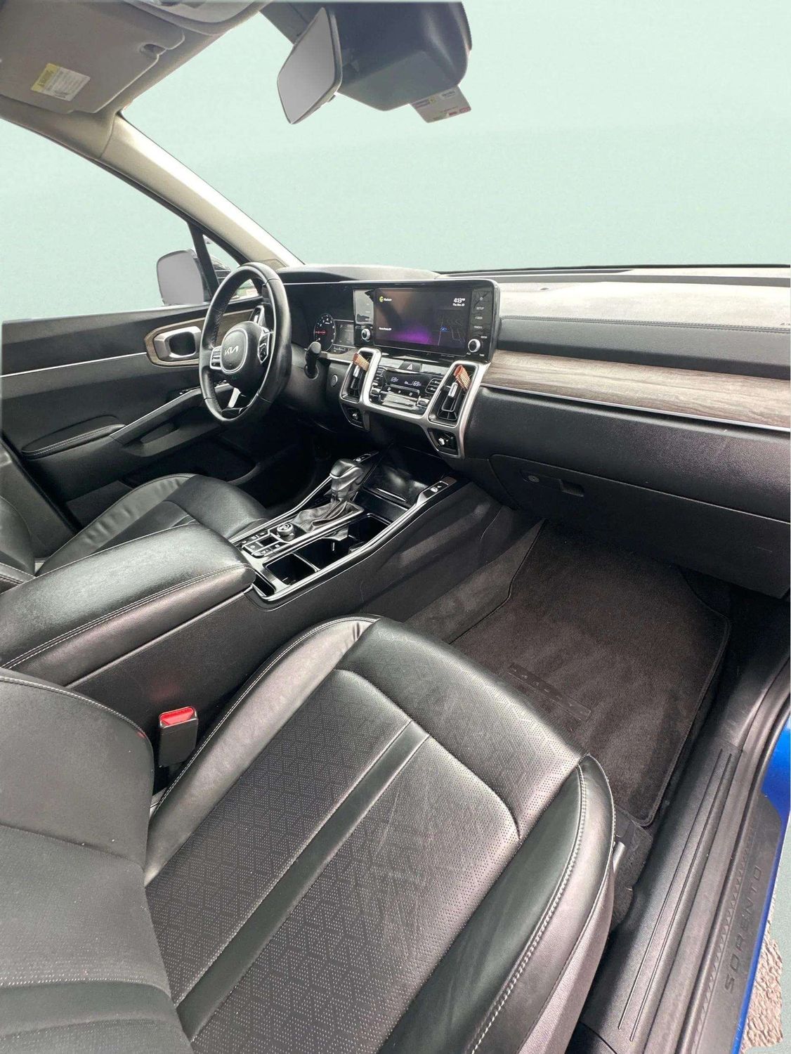 2022 Kia Sorento EX photo 3