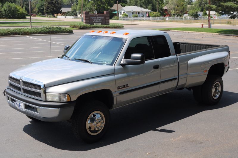 2001 Dodge Ram 3500 Photos