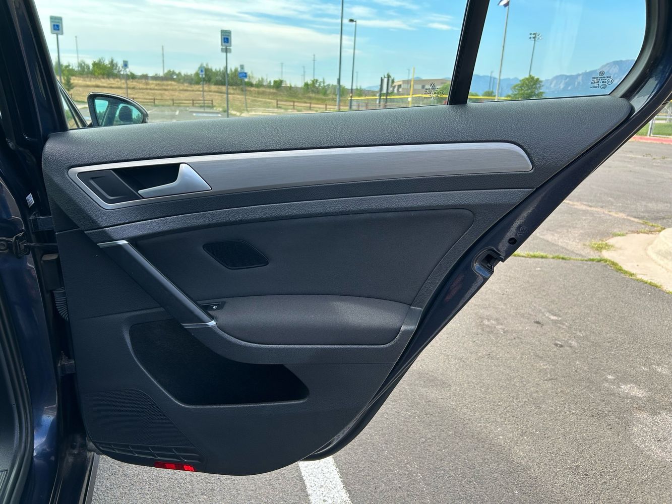 2016 Volkswagen Golf TSI S photo 20