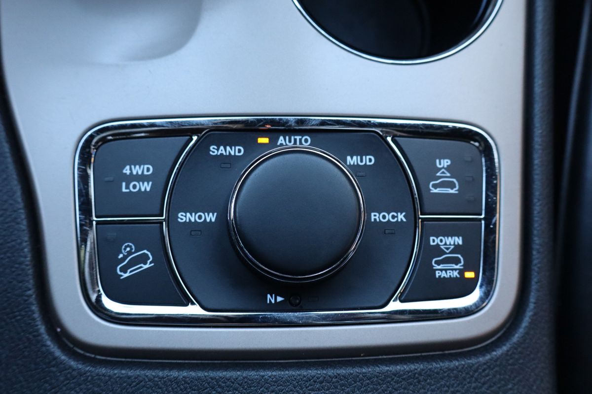 2014 Jeep Grand Cherokee Summit