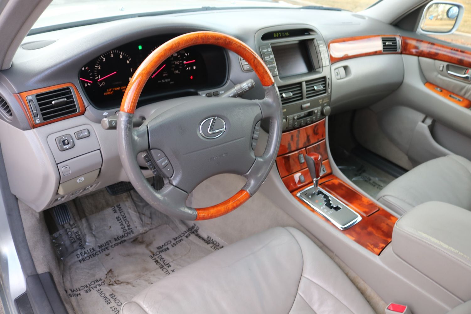 2002 Lexus LS 430 Victory Motors of Colorado