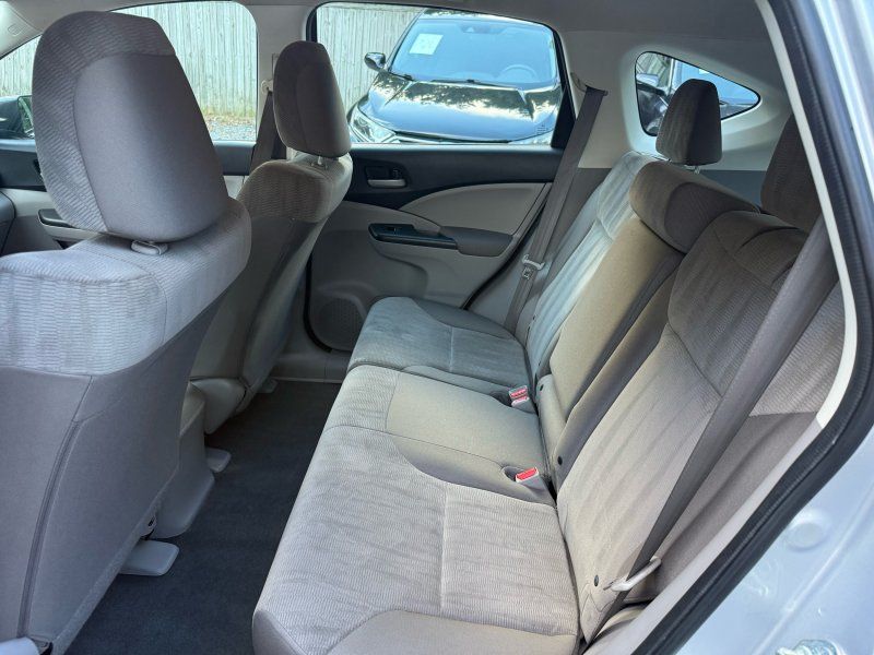 2014 Honda CR-V LX photo 14