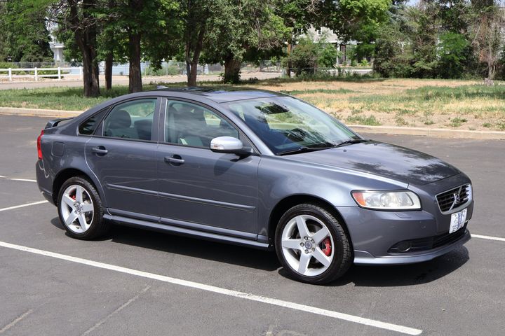 S40 Type R 2010 Volvo S40 T5 R-Design | Victory Motors of Colorado