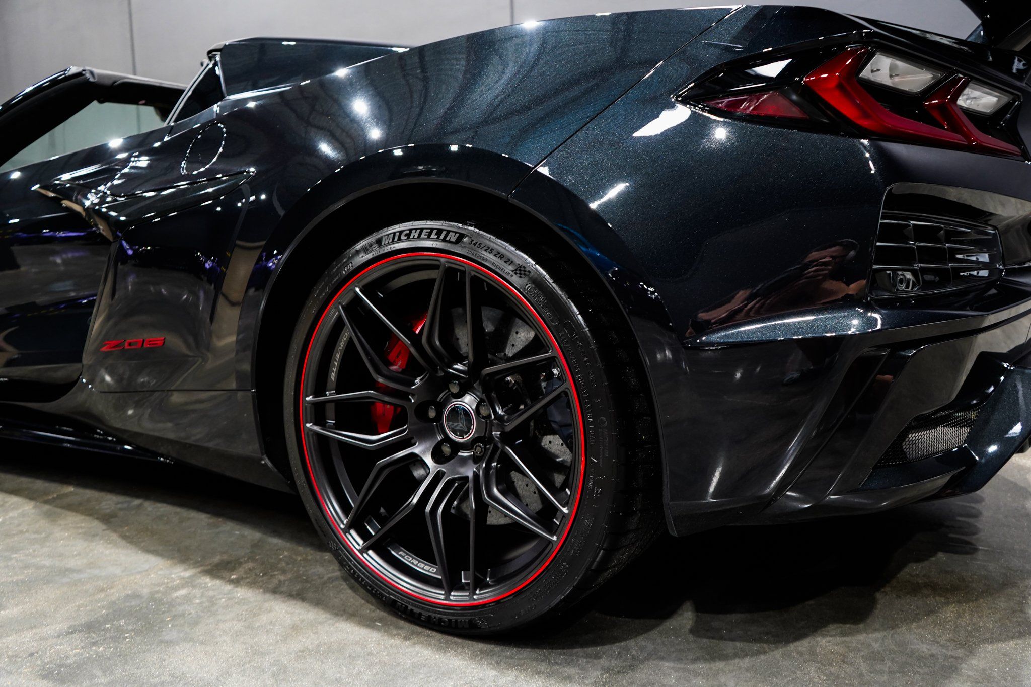2023 Chevrolet Corvette Z06 3LZ Convertible photo 13