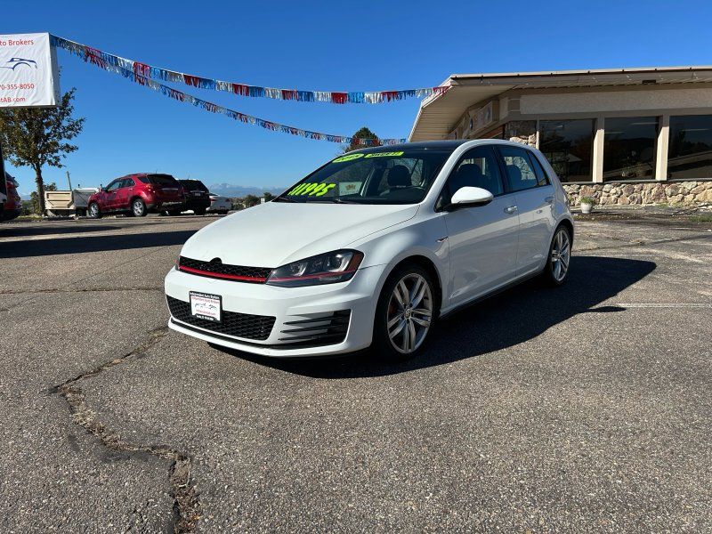 2015 Volkswagen Golf GTI SE