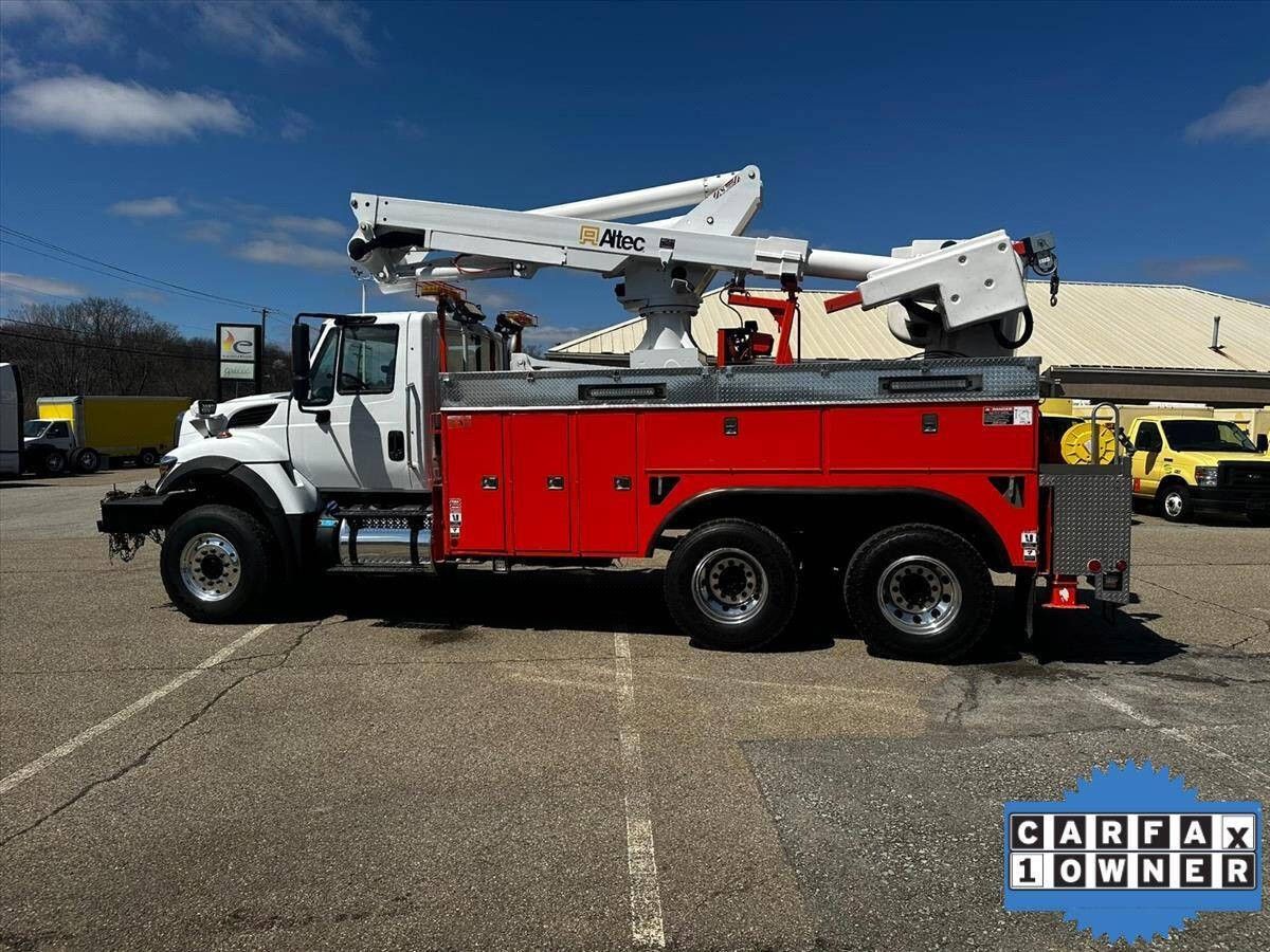 2017 International WorkStar 7500 14