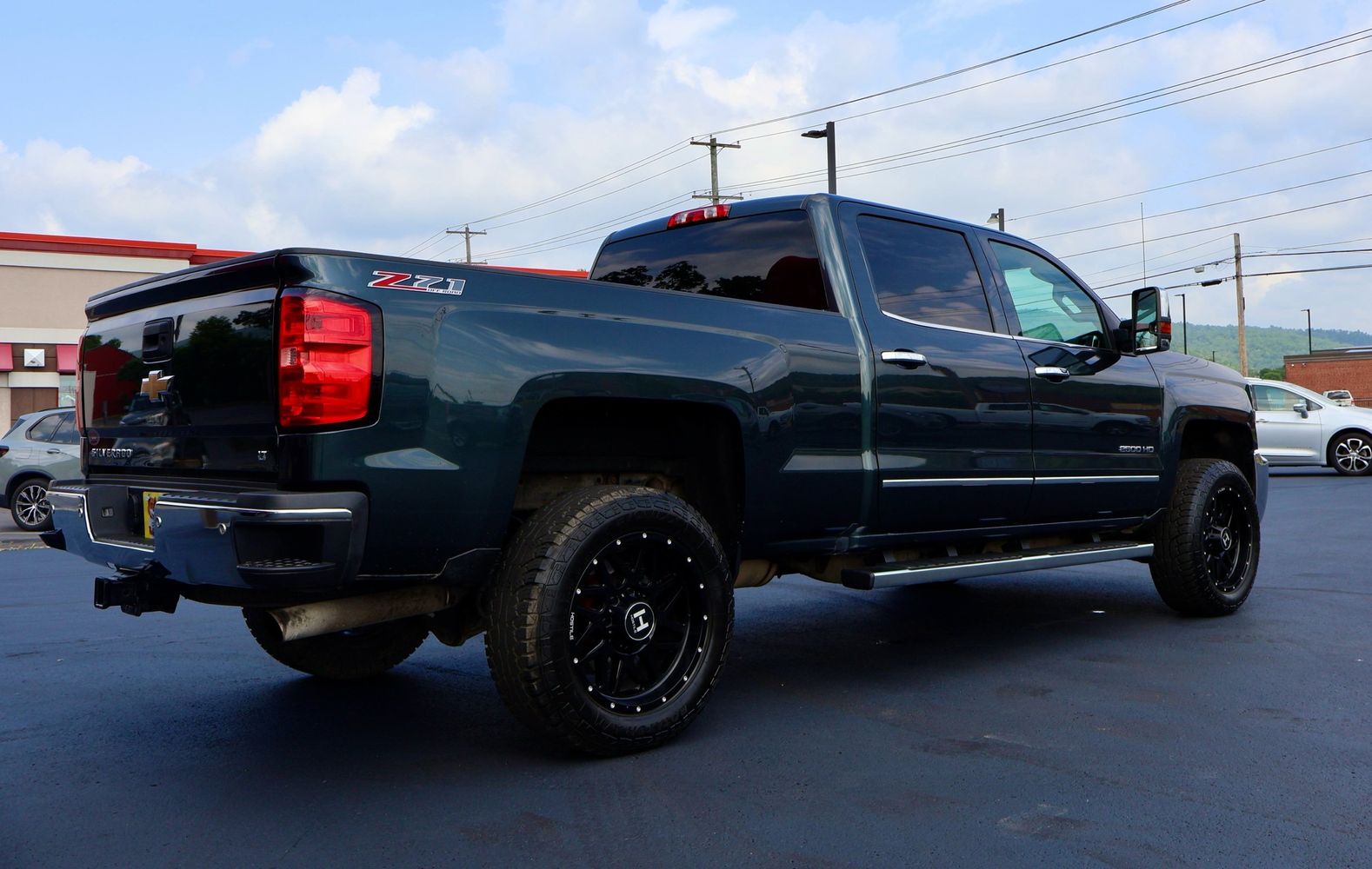 2017 Chevrolet Silverado 2500HD LTZ - Photo 7