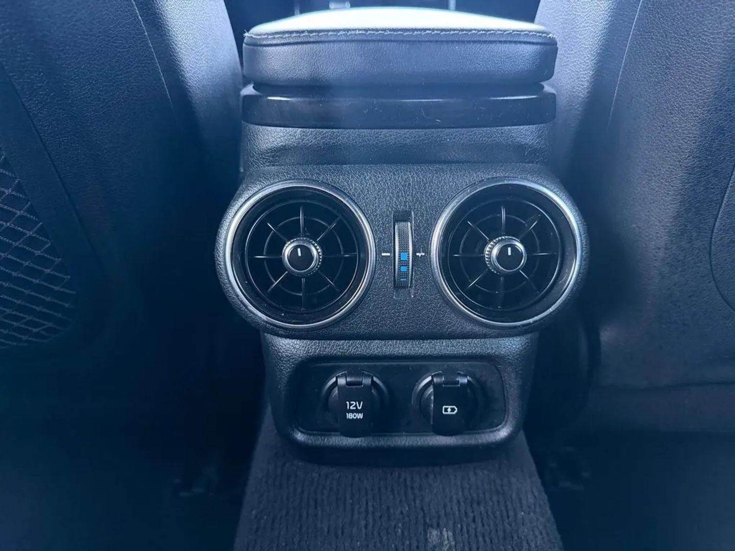 2022 Kia Stinger GT-Line - Photo 28