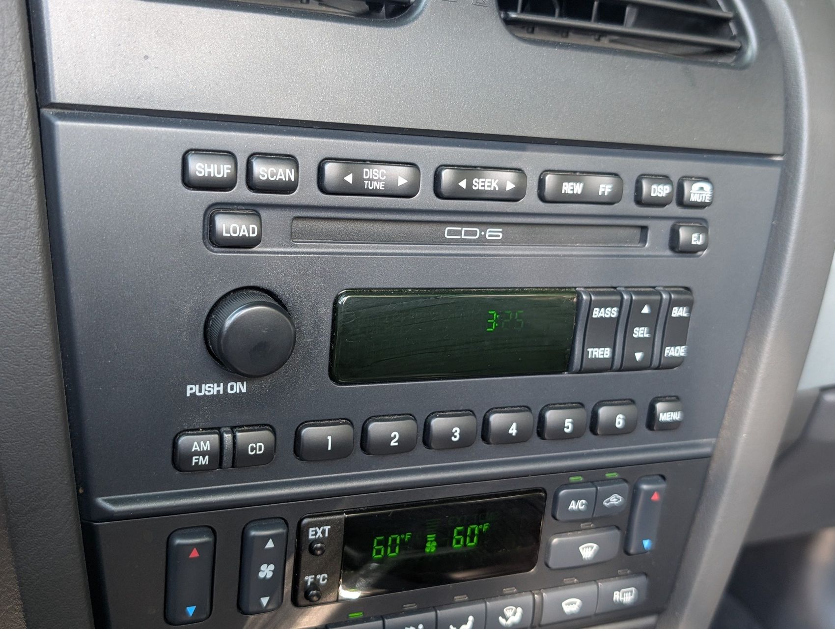 2002 Ford Thunderbird 107