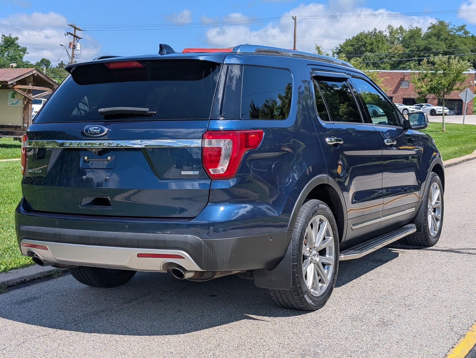 2017 Ford Explorer 7