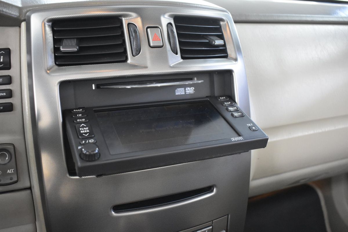 2005 Cadillac XLR Standard