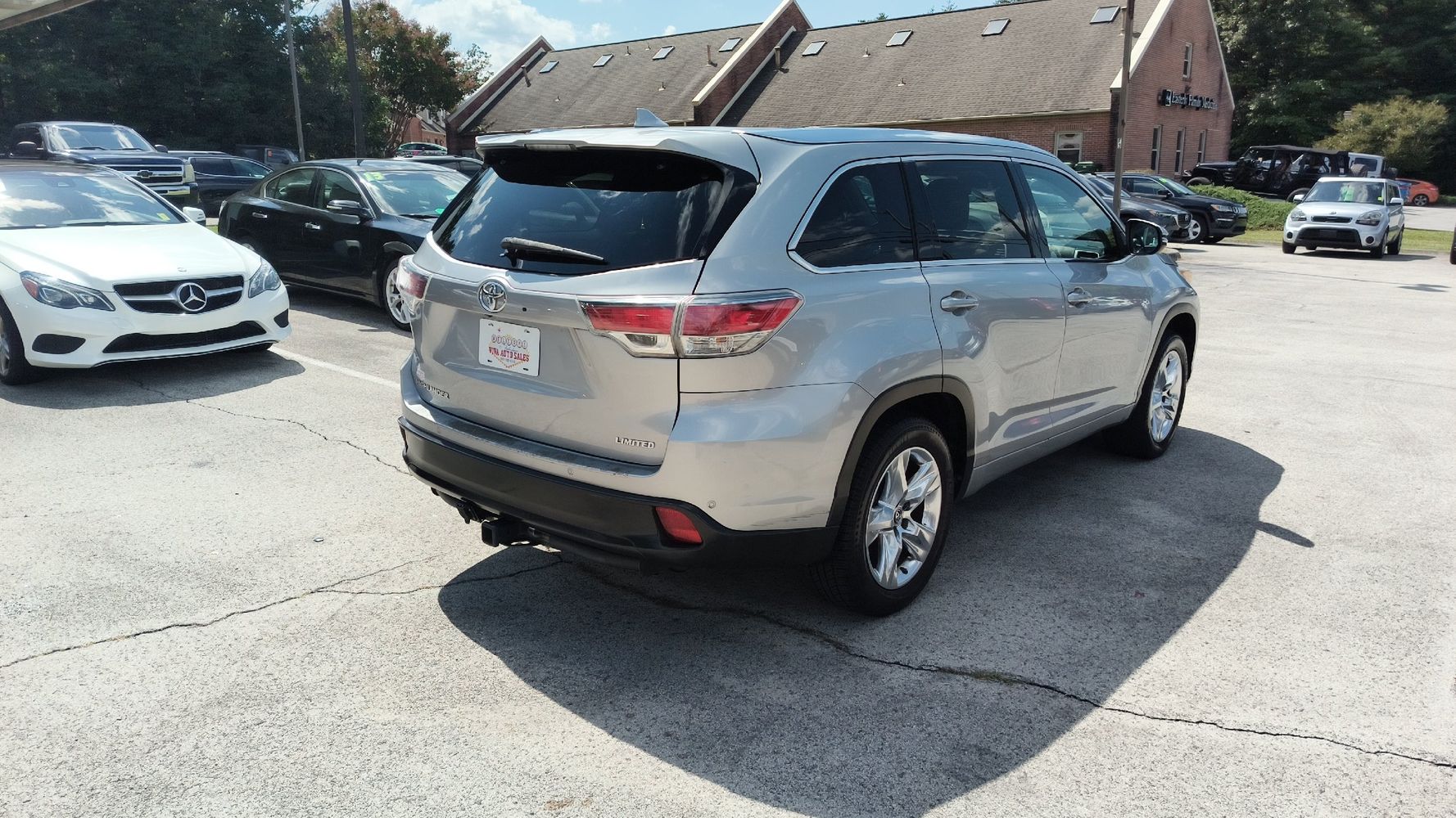 2016 Toyota Highlander Base Hybrid photo 5