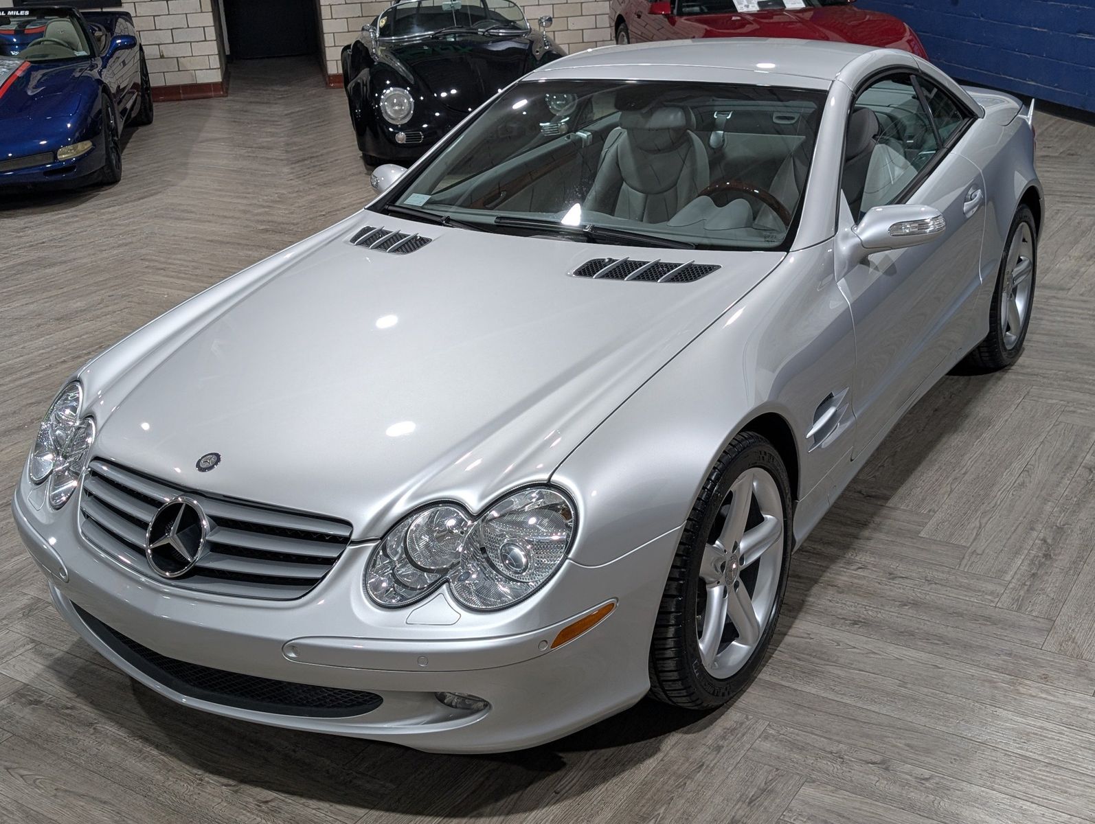 2004 Mercedes-Benz SL 500 121