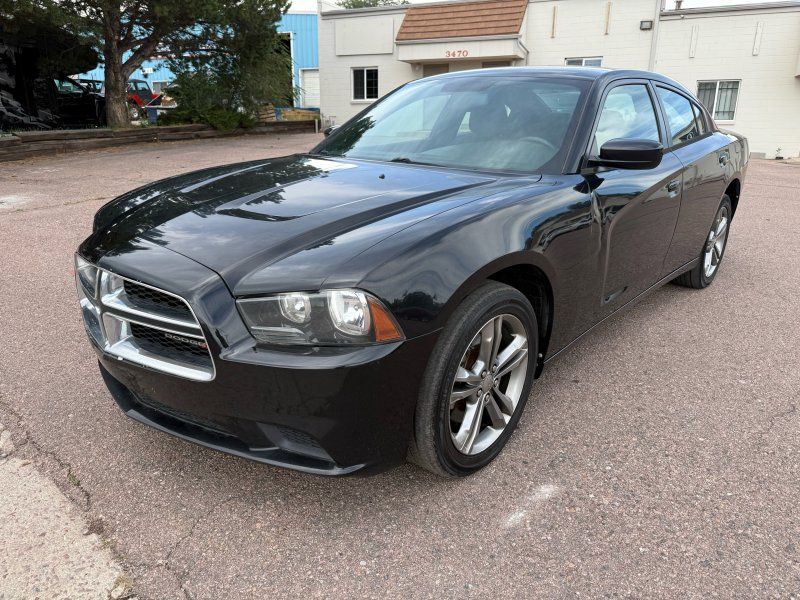 2014 Dodge Charger SE photo 3