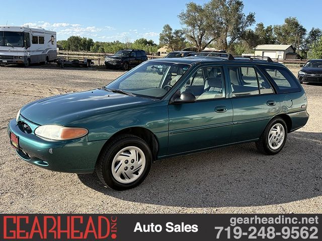 Green 1998 Ford Escort Wagon Front-Wheel Drive 4-Speed Automatic