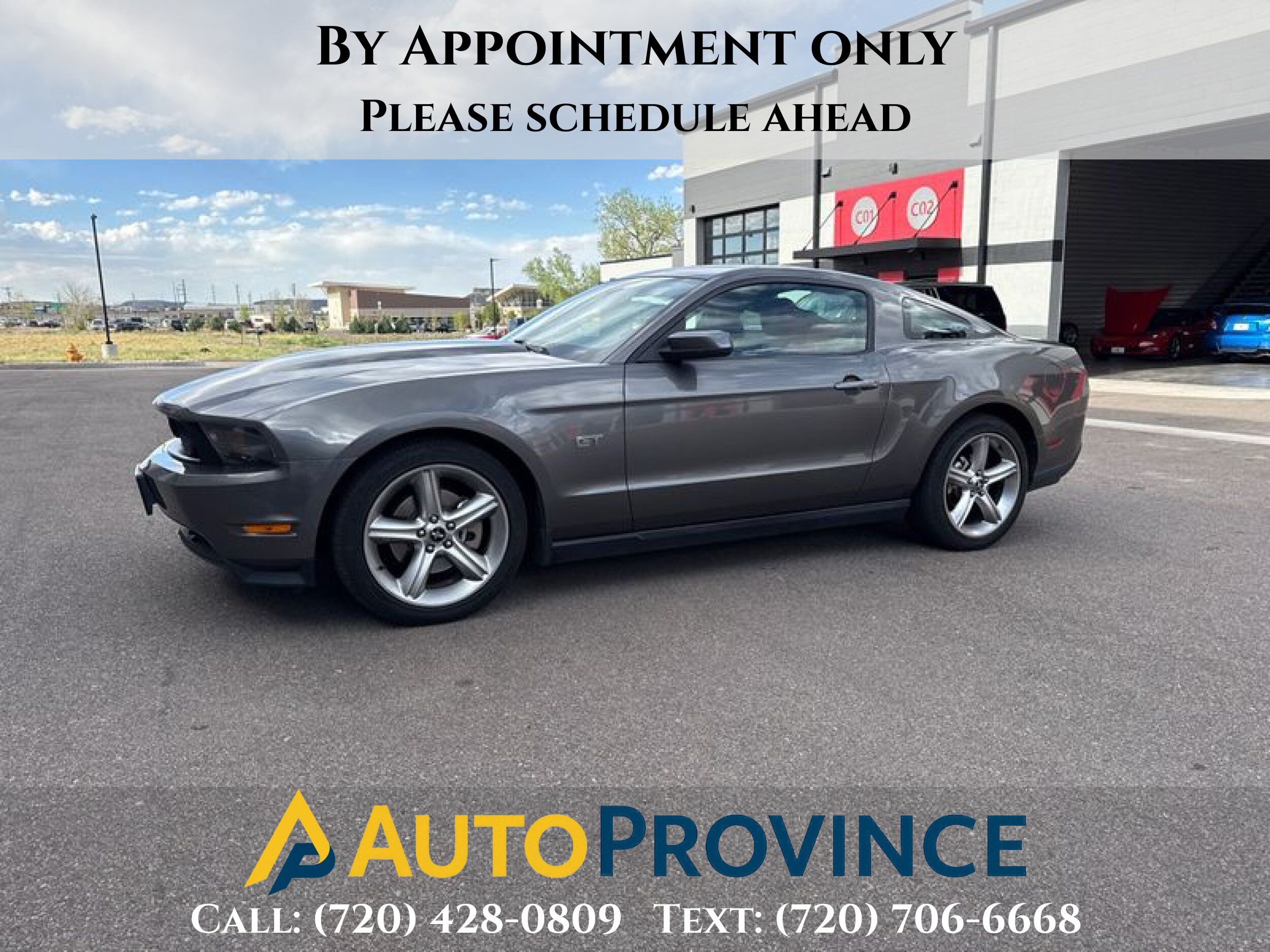 2010 Ford Mustang's photo