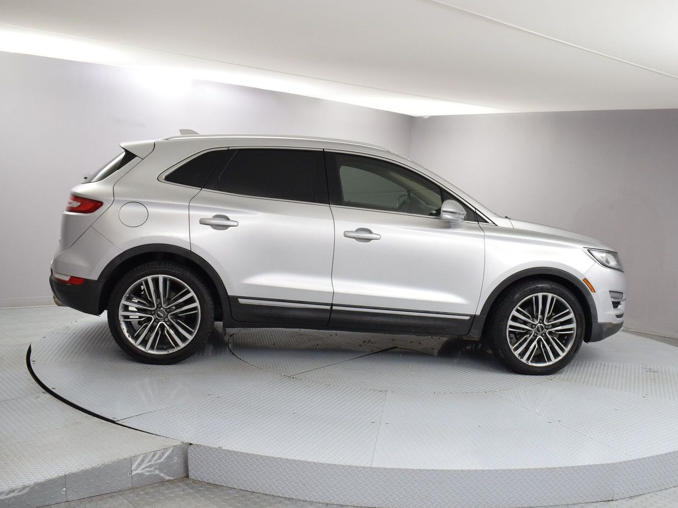 2015 Lincoln MKC Base