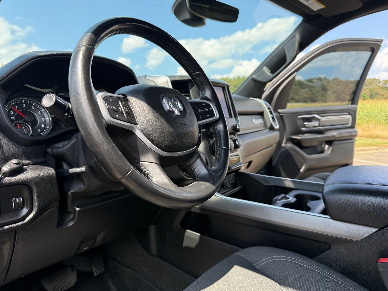 2020 Ram 1500 Big Horn photo 30