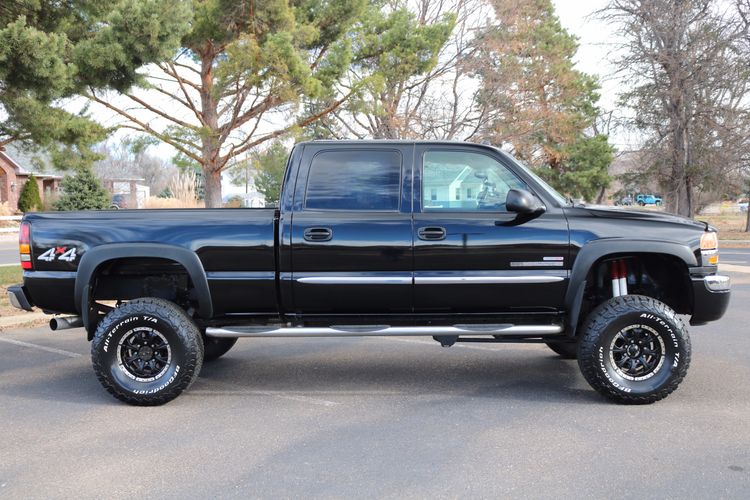 2005 GMC Sierra 2500HD SLT | Victory Motors of Colorado