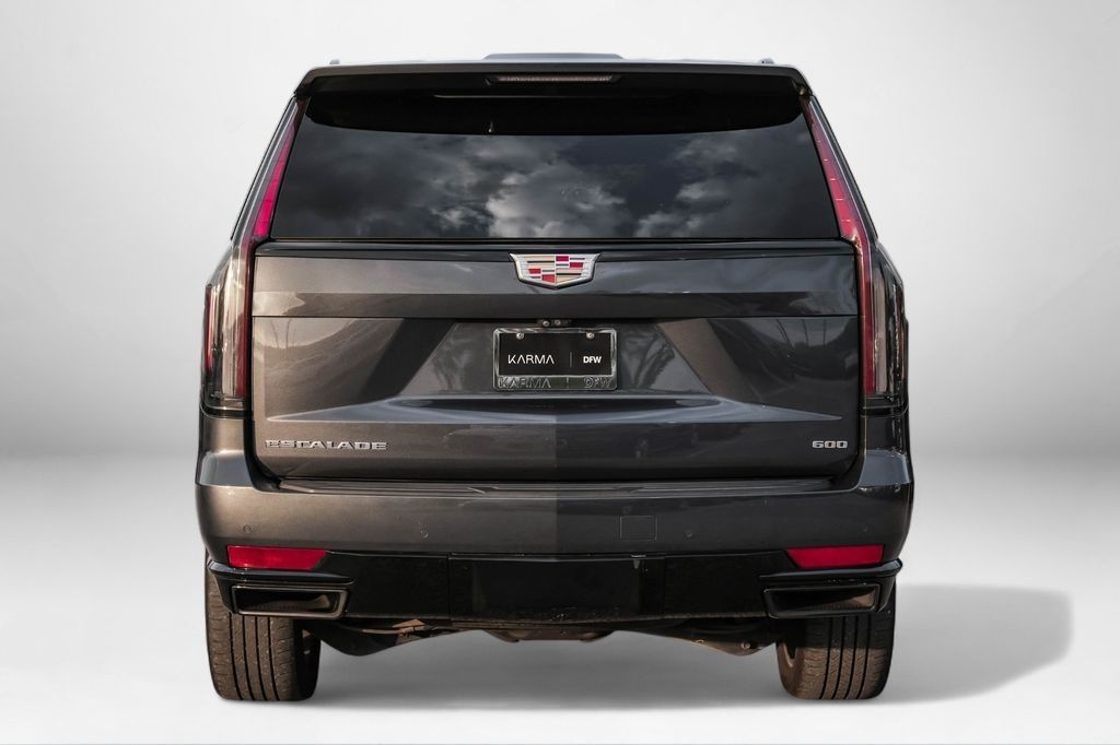 2021 Cadillac Escalade Sport photo 7