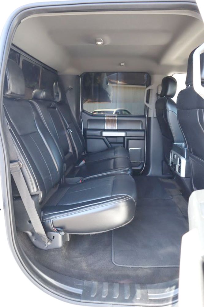 2019 Ford F-150 Lariat photo 18