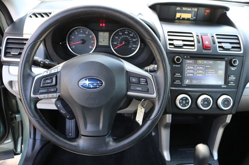 2016 Subaru Forester 2.5i | Victory Motors of Colorado