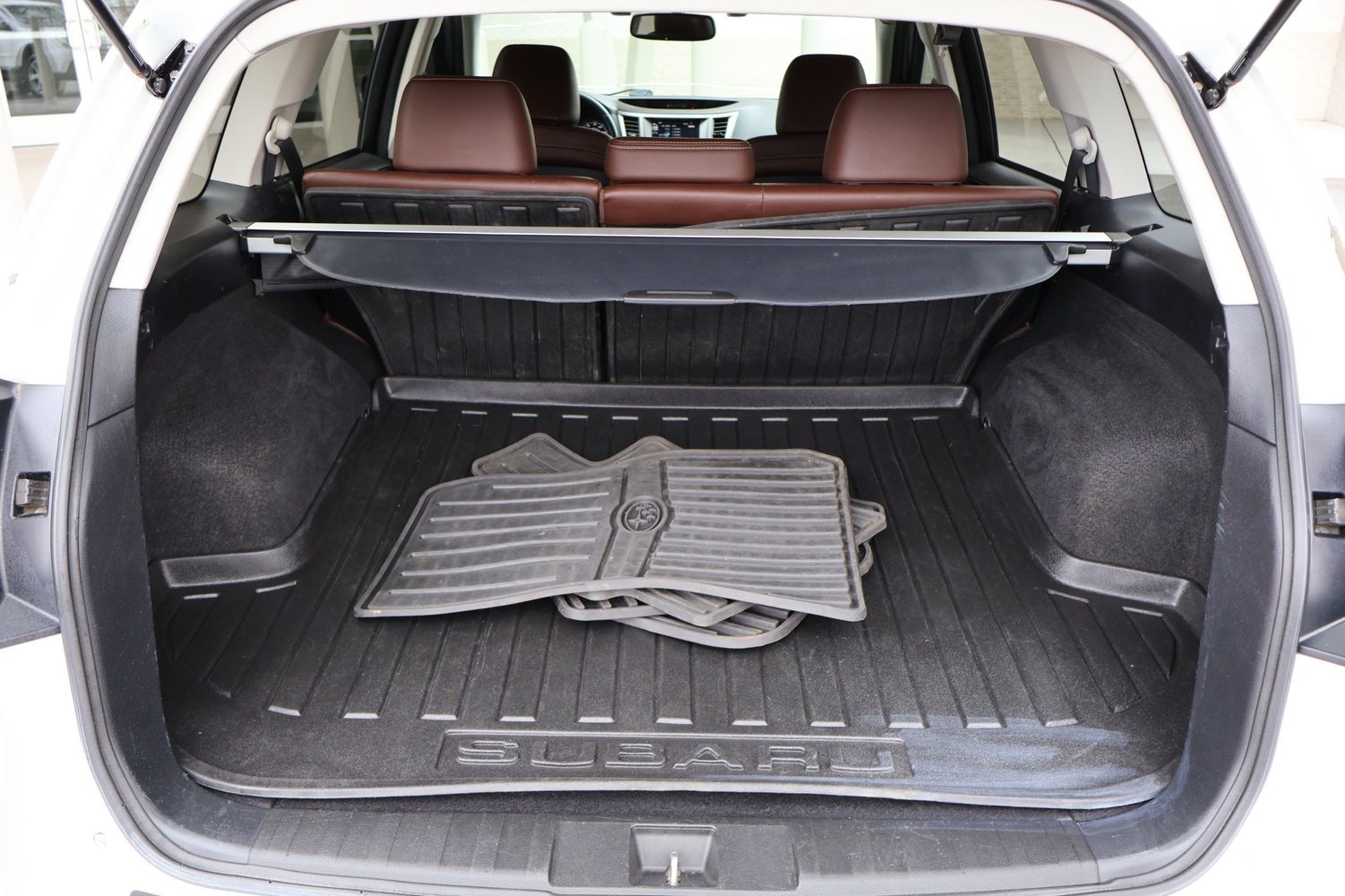 Cargo Space Subaru Outback 2014