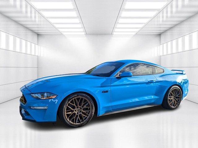 Ford Mustang's photo