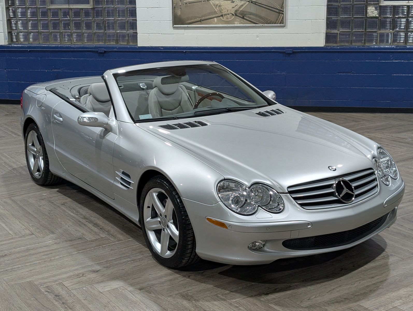 2004 Mercedes-Benz SL 500 14