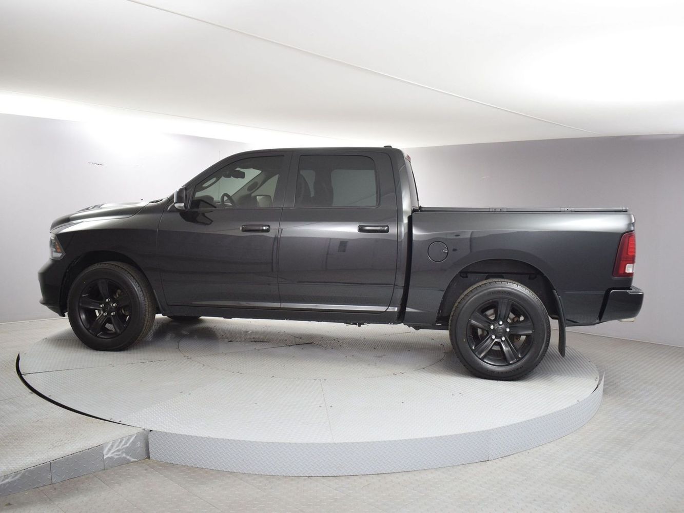 2015 RAM Ram 1500 Sport photo 14